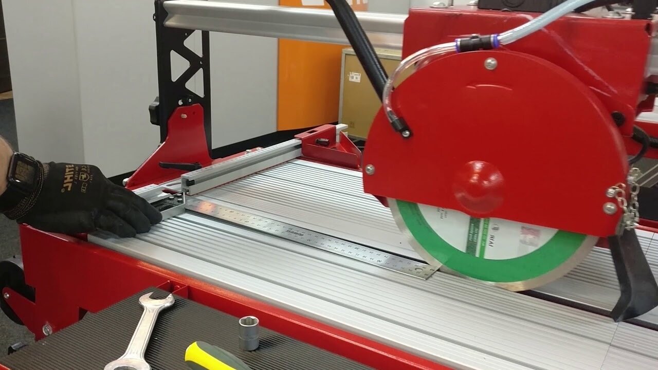 плиткорез rubi dv200, плиткорез диамант для сухой резки, плиткорез diam spmax-250/1.5, плиткорез diam sk-600/2.2, электрический плиткорез fortezzo