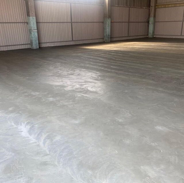 бетонный пол, обеспыливание бетонного пола полимер, высокопрочная стяжка пола, стяжка пола, наливной полимерный пол промышленный текстура