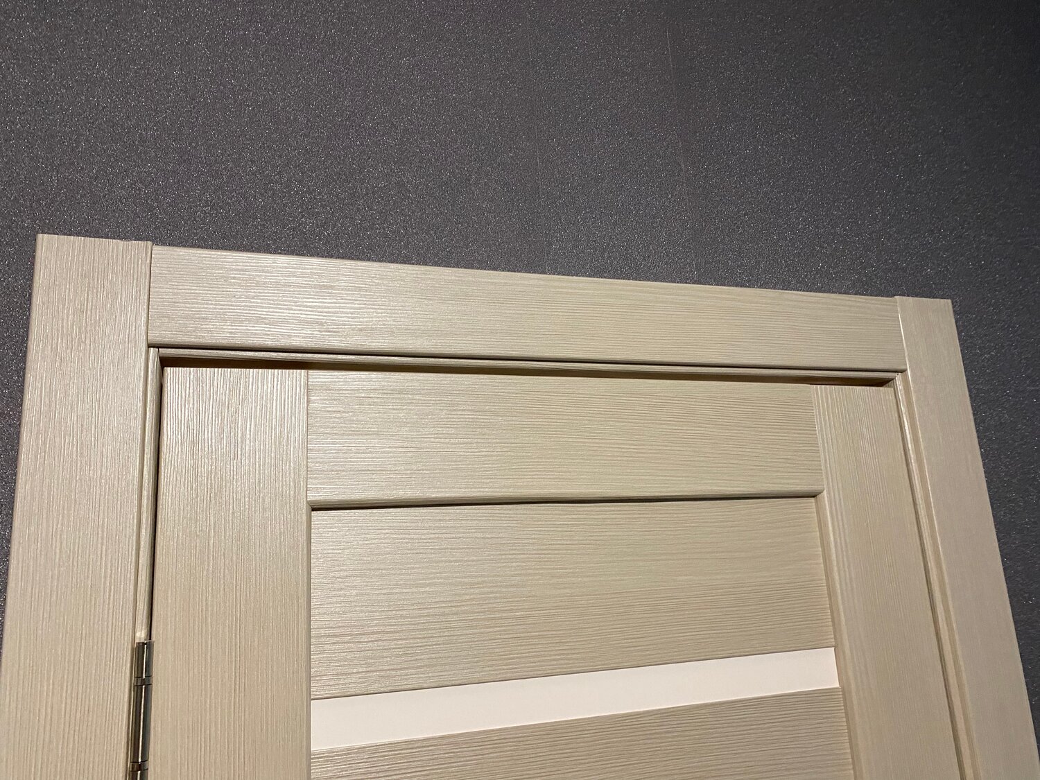 наличники под углом, межкомнатные двери, наличник под 90 градусов, garofoli двери с фрезеровкой, экошпон двери