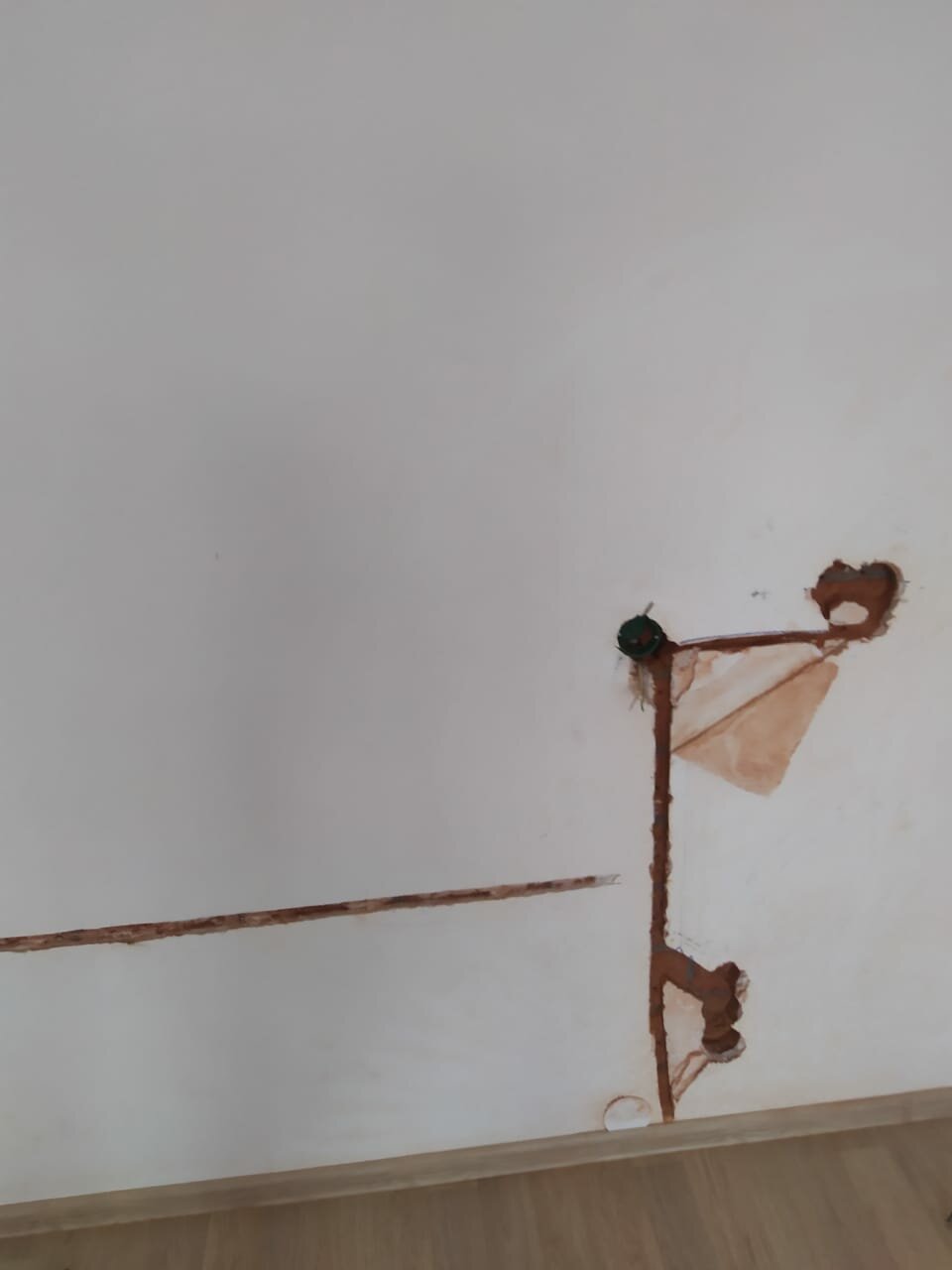 штробление стен под проводку своими руками, штробление стен, штробление стен под проводку, штробить стены под проводку, штробление