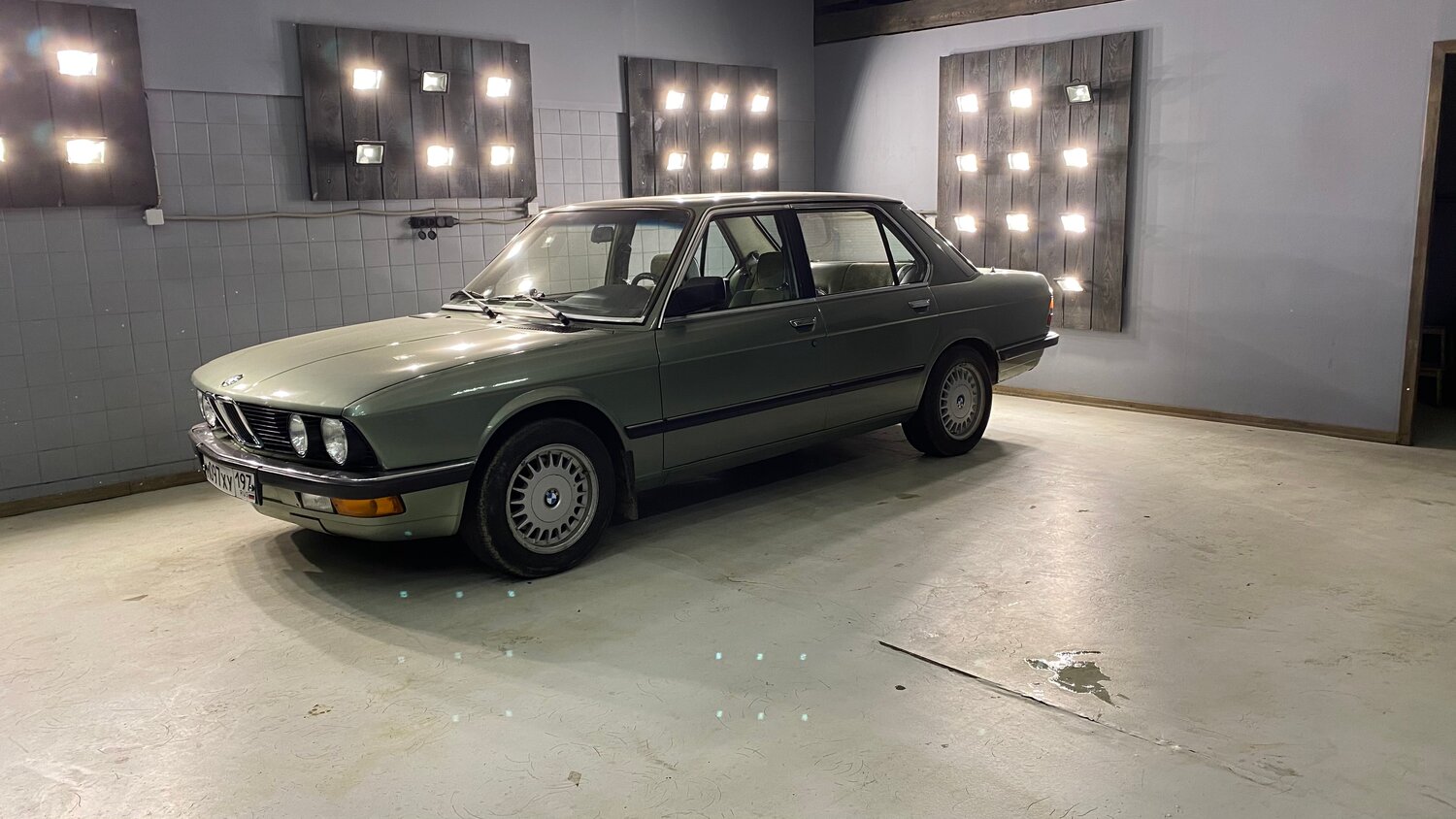 bmw 5 series, bmw 5, бмв 320 i 1984, бмв 5 серии 1987, BMW 5er II (E28)