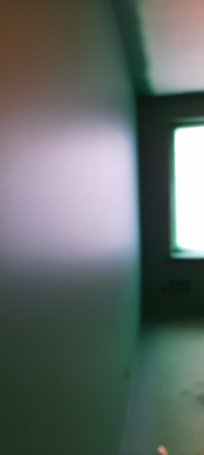 темное изображение, окно, световые пятна, светодиодные светильники, комнаты