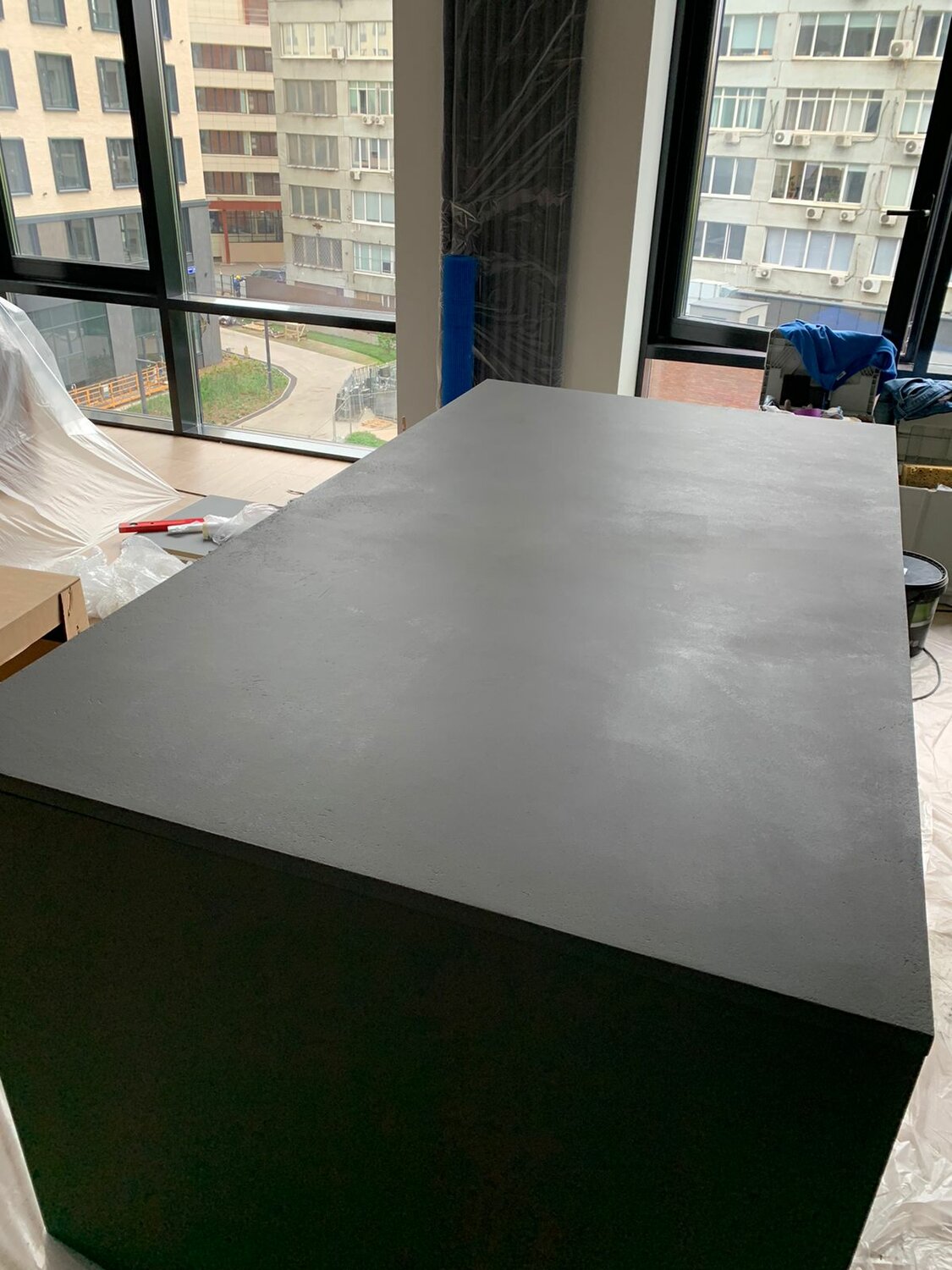 caesarstone 4044, стол, столешница, стол офисный, мебель