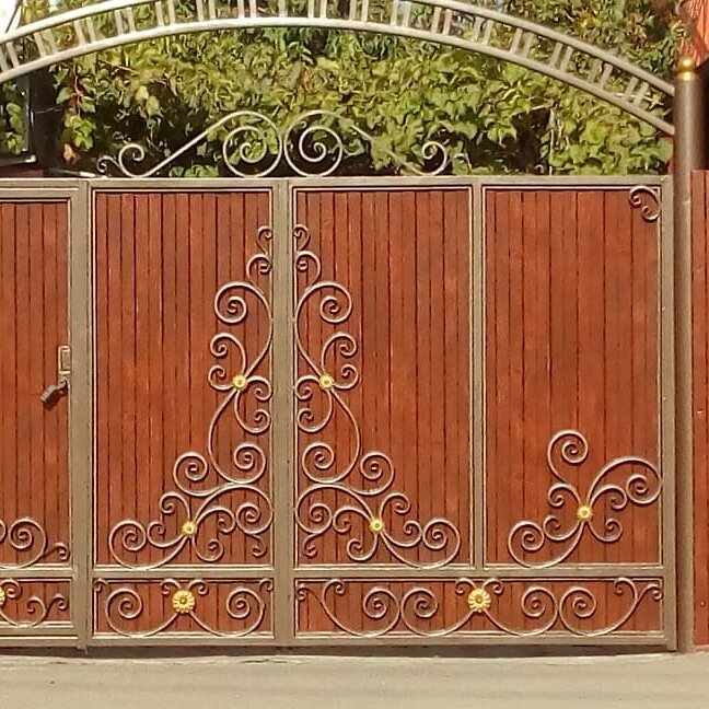 ворота, кованые ворота со встроенной калиткой, кованые ворота ковторг, ворота кованые, ворота и калитка