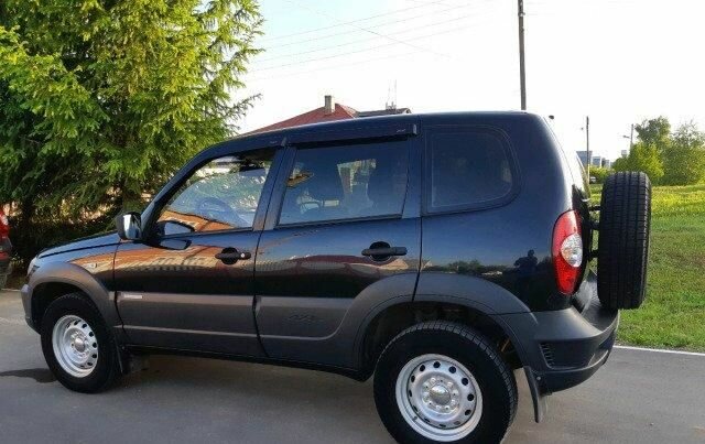 chevrolet niva, шевроле нива 2011, шевроле нива 200, шевроле нива 2013 черный, Chevrolet Niva I Рестайлинг