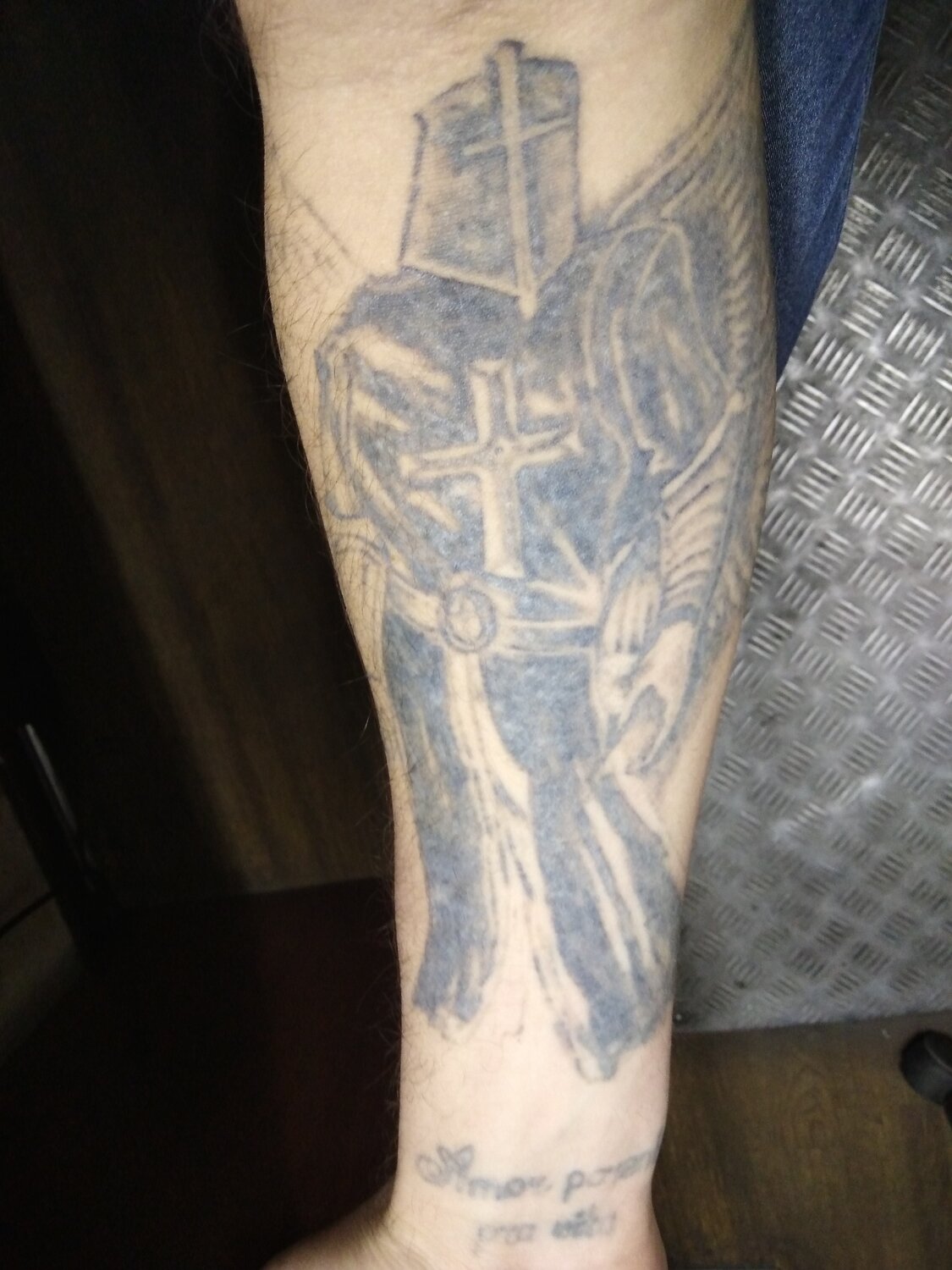 тюремные наколки на предплечье, татуировка, наколки, tattoo, тату русь