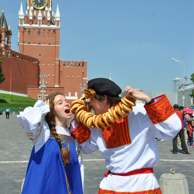 масленица в москве, масленица широкая, народные гулянья, люди, человек