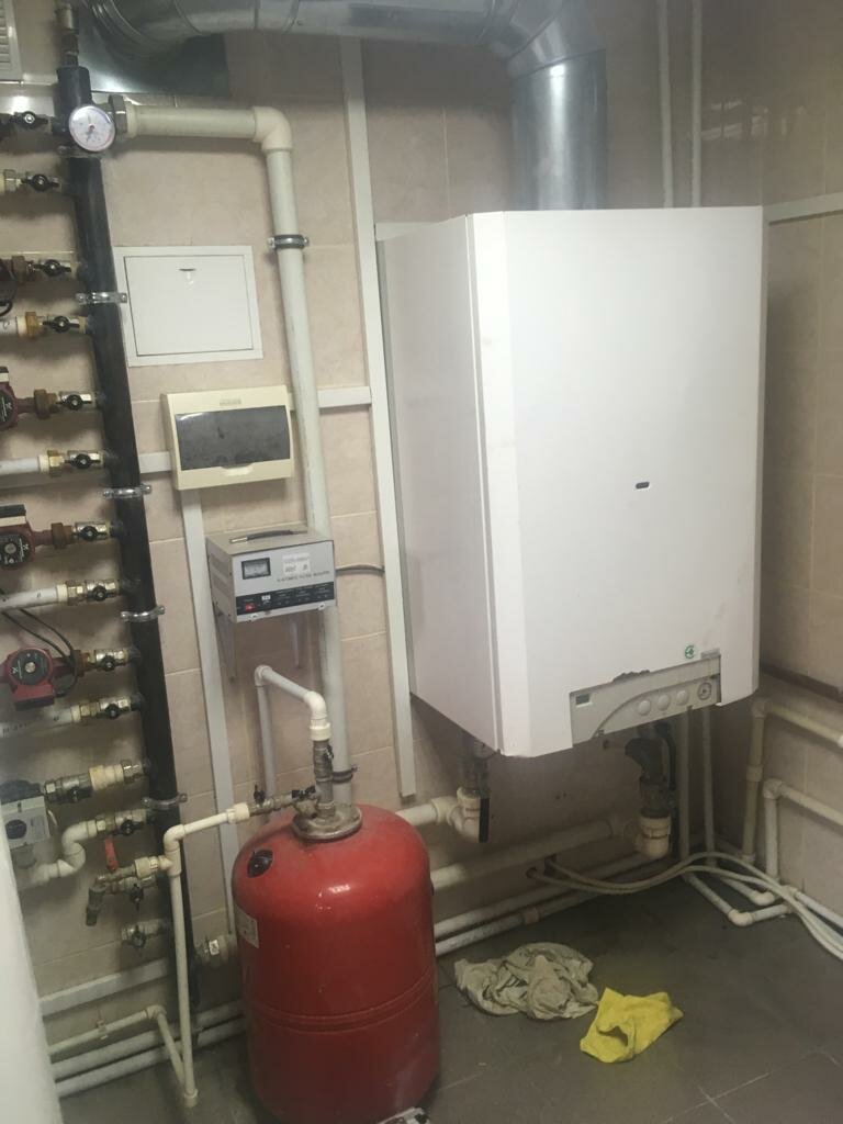 газовый котёл, котел, напольный котел расширительный бак, отопление, обвязка напольного газового котла