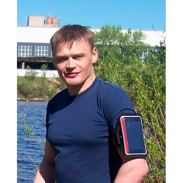 Максим Пуглеев