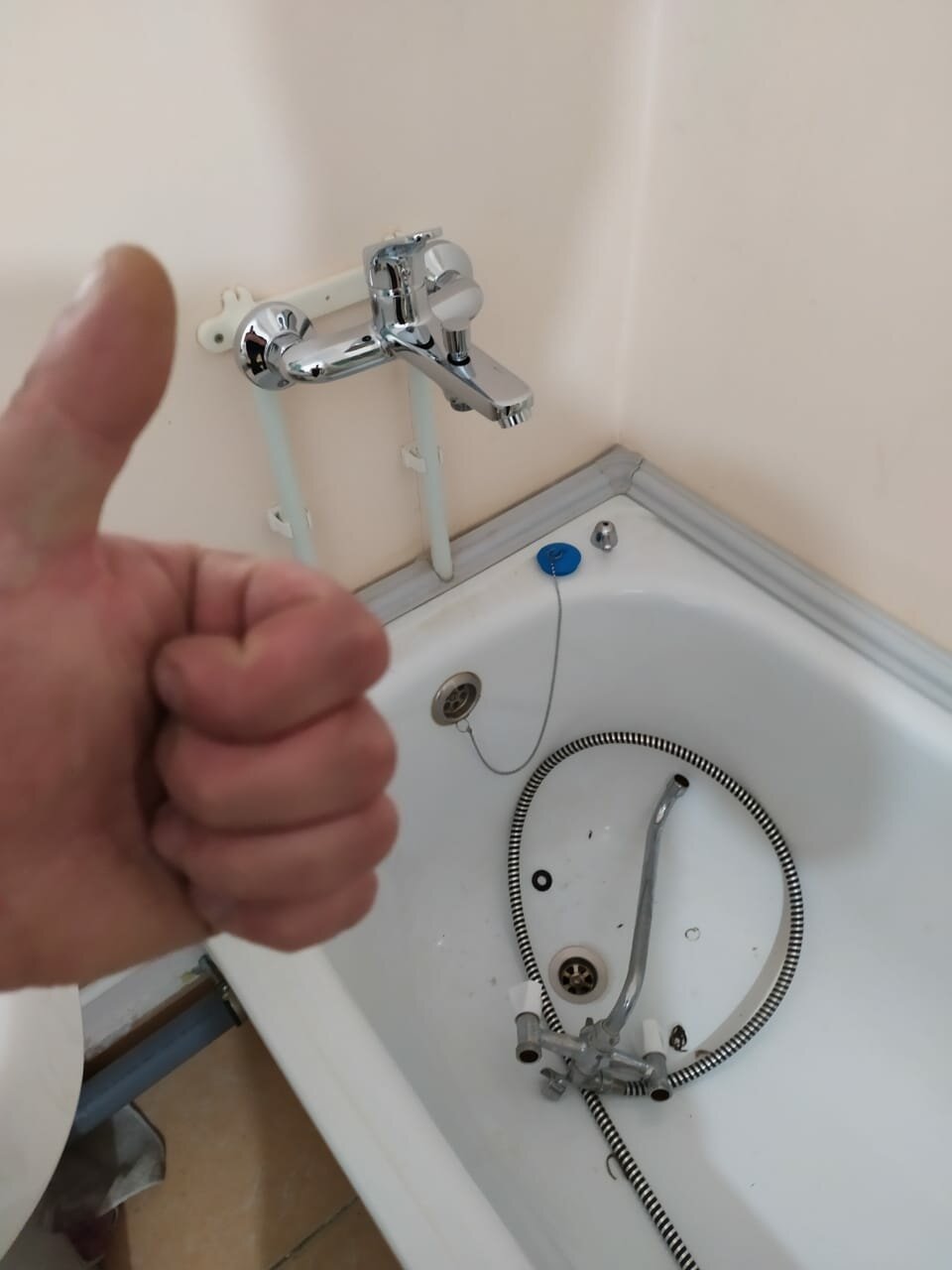 смеситель для ванны, смеситель sensea ikaria, смеситель для раковины, смеситель, смеситель для умывальника