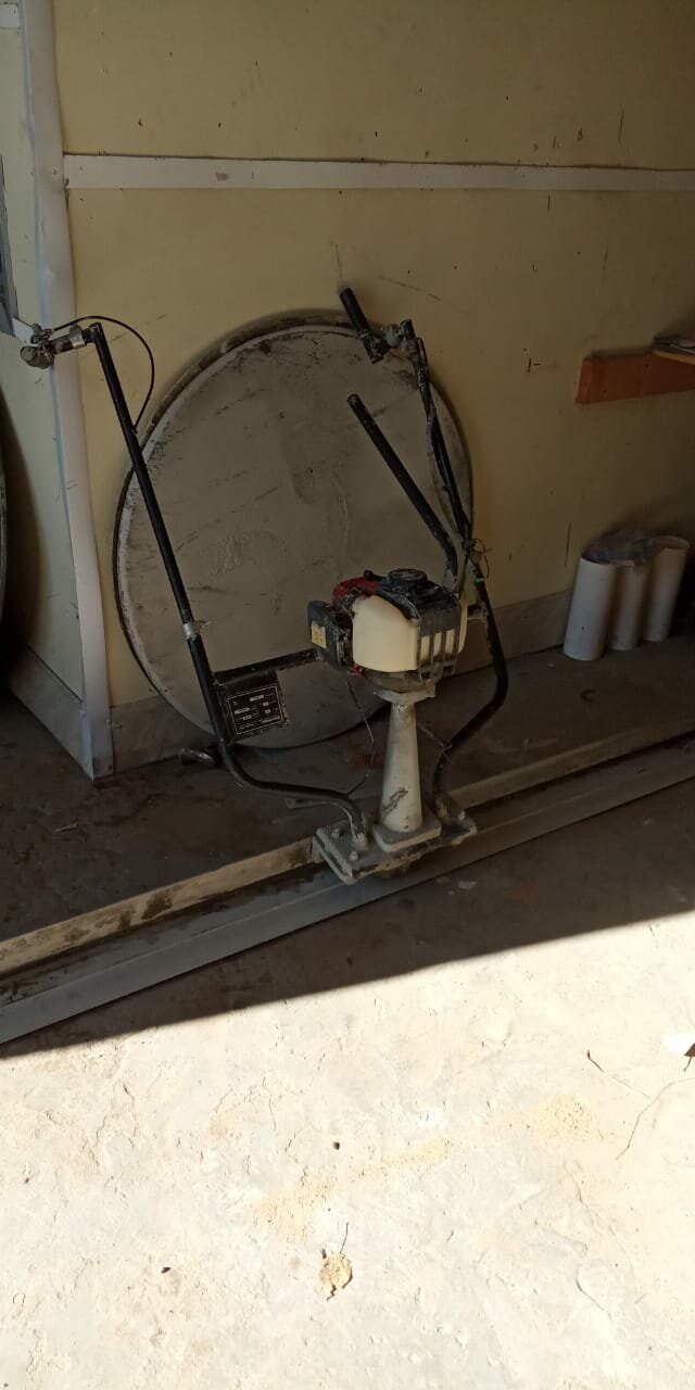 инструмент для стяжки пола бетона, стяжка пола, оборудование, самодельная машинка для бетона, полусухая стяжка пола технология