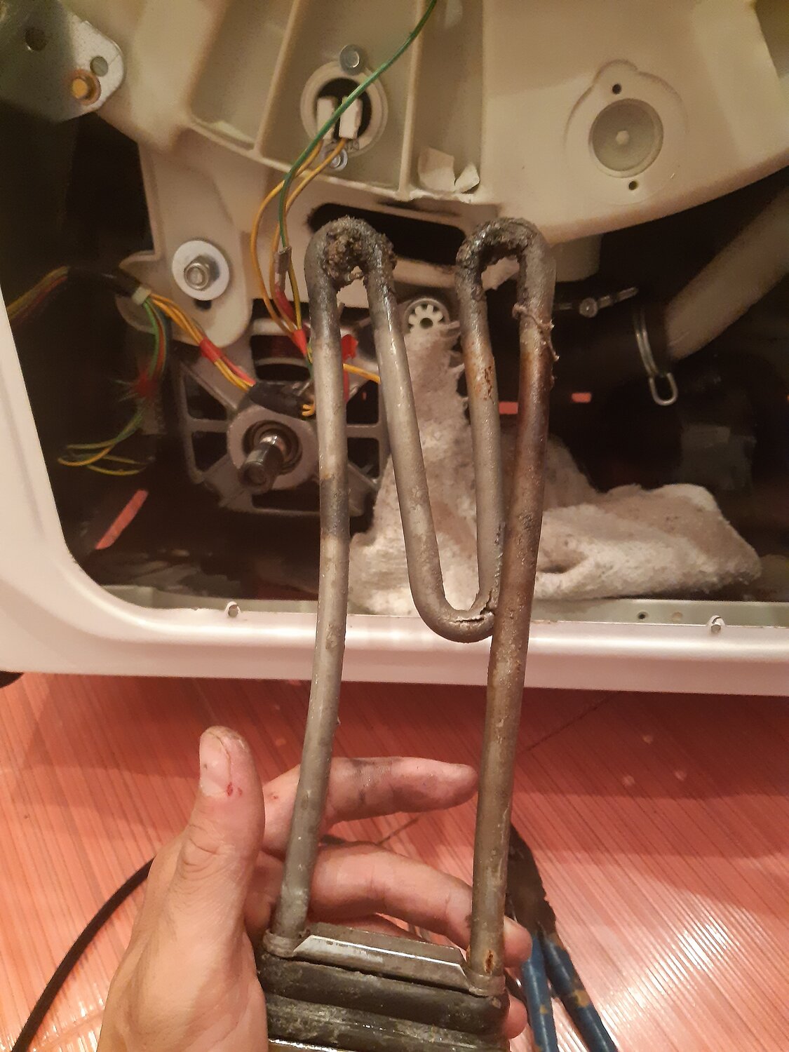тэн стиральной машины, замена тэна в стиральной машине whirlpool, снять тэн со стиральной машинки электролюкс 1030, замена тэна в посудомоечной машине, не греет стиральная машина