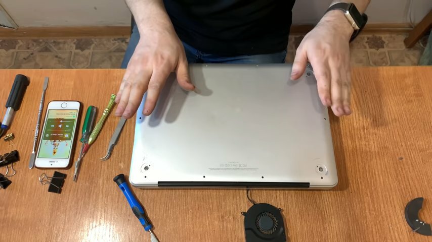 Замена дисплея Macbook