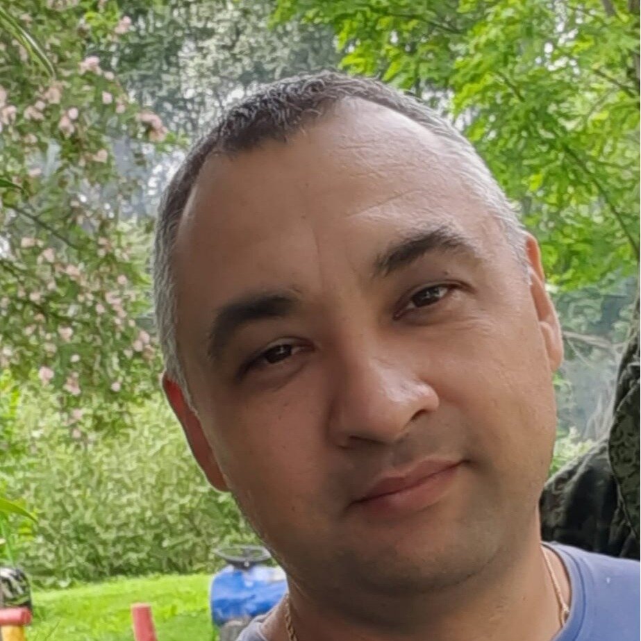 Дмитрий Савченко