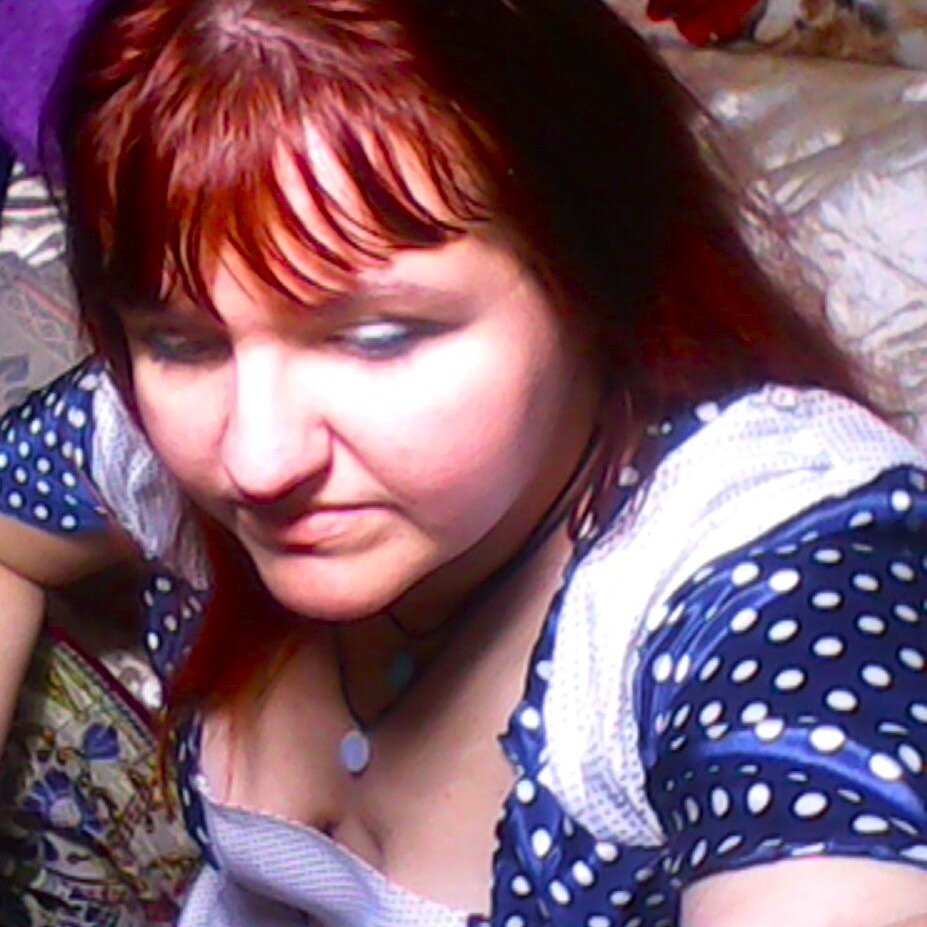 Лея Арзеви