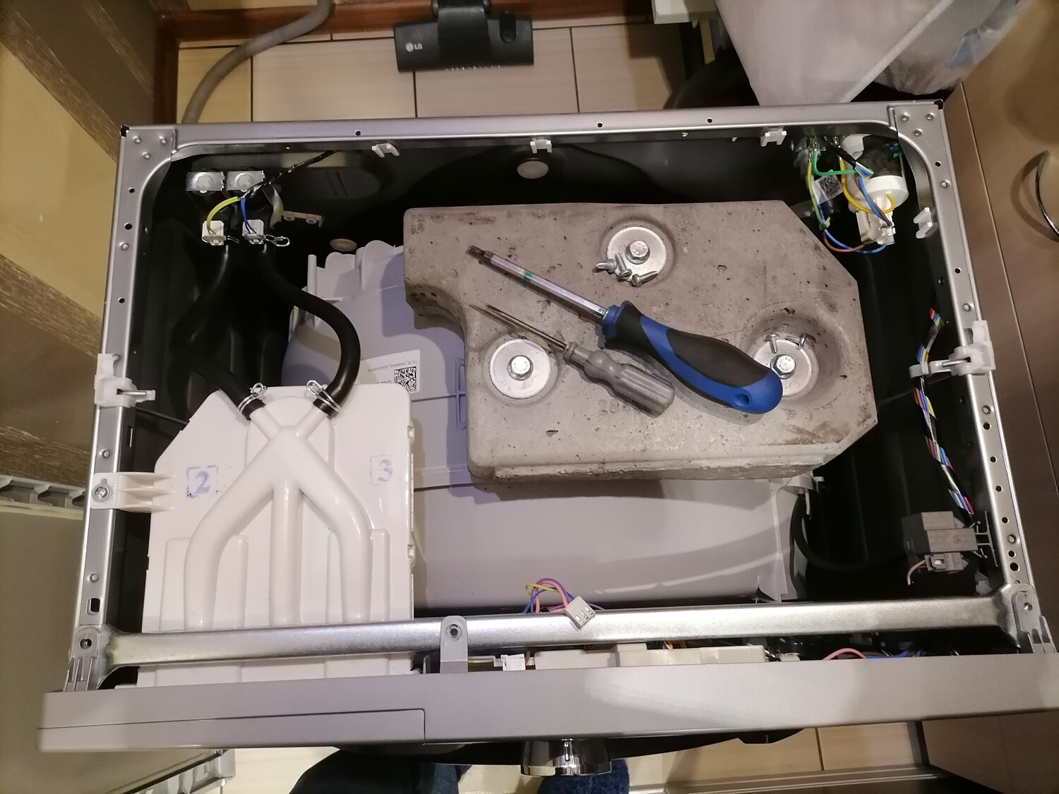 Ремонт стиральных машин с выездом на дом