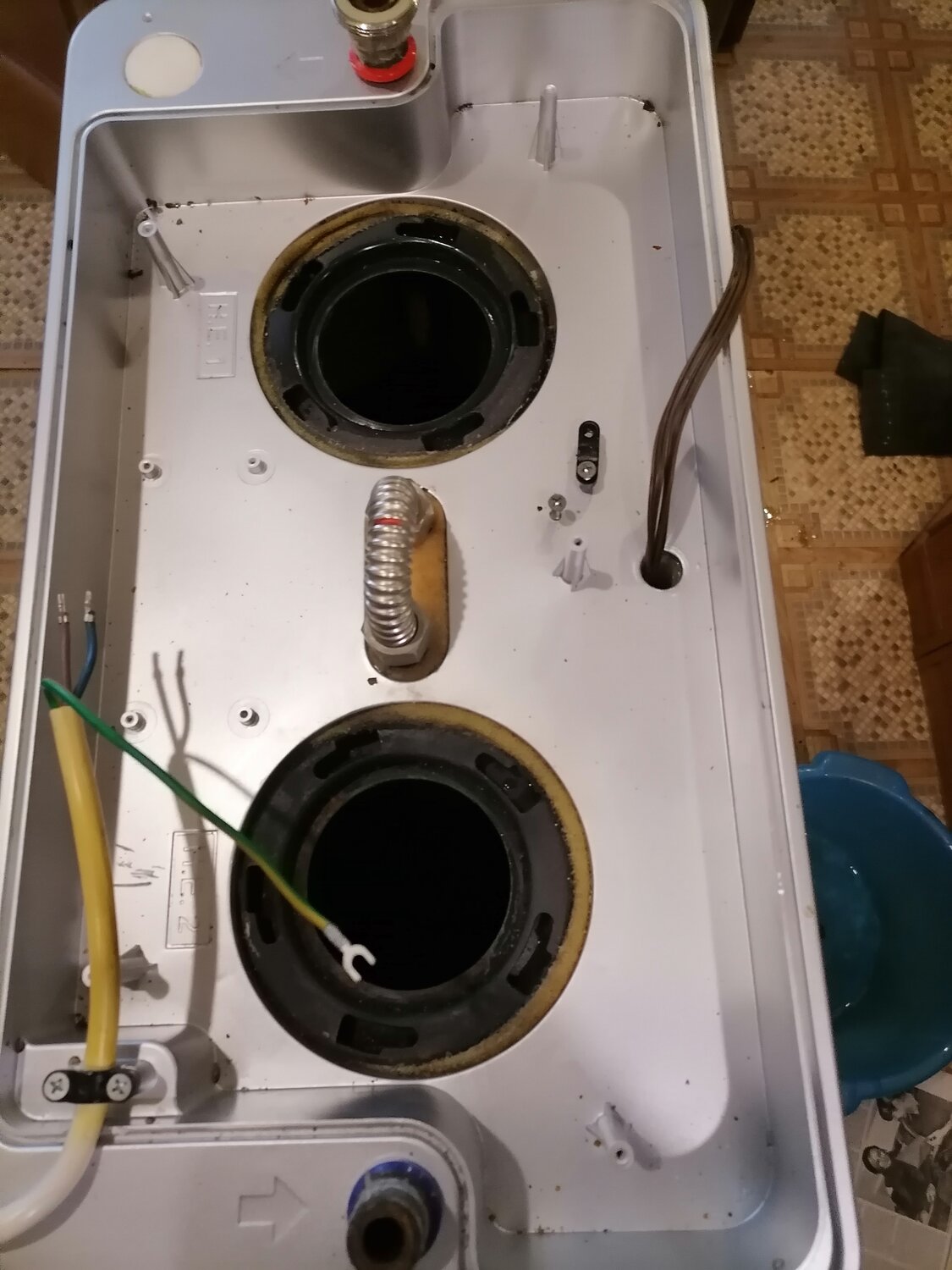 Ремонт водонагревателя