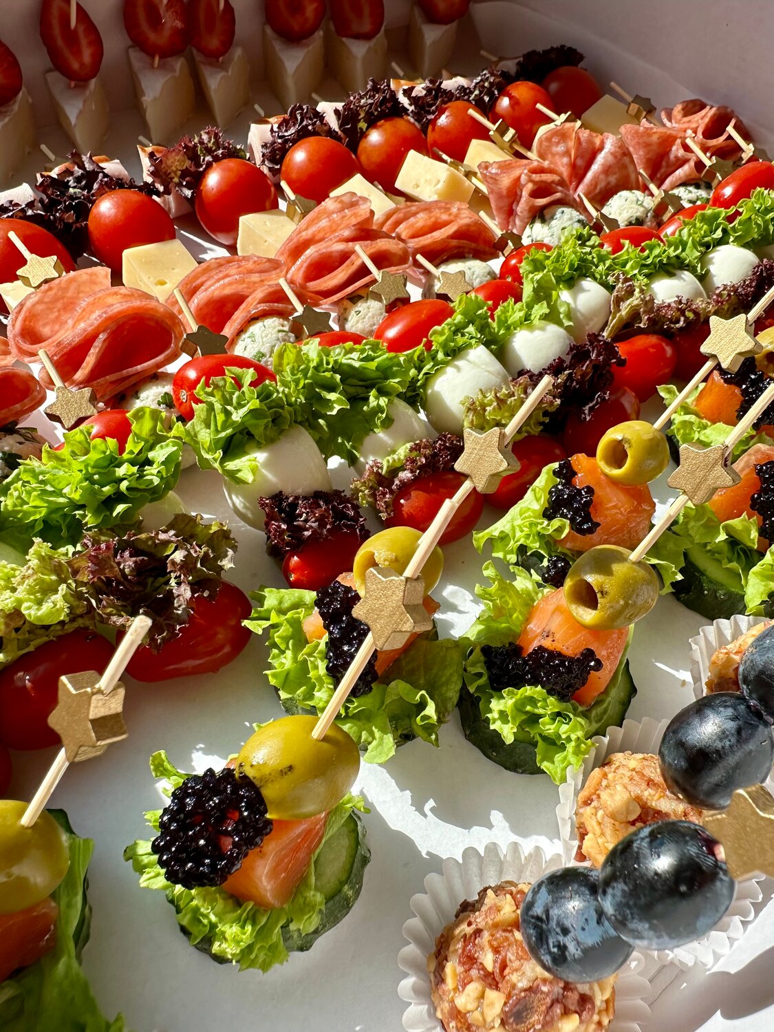 закуска для фуршета, закуски фуршетные, закуска, закуски для фуршета на праздничный стол, фуршетный стол закуски