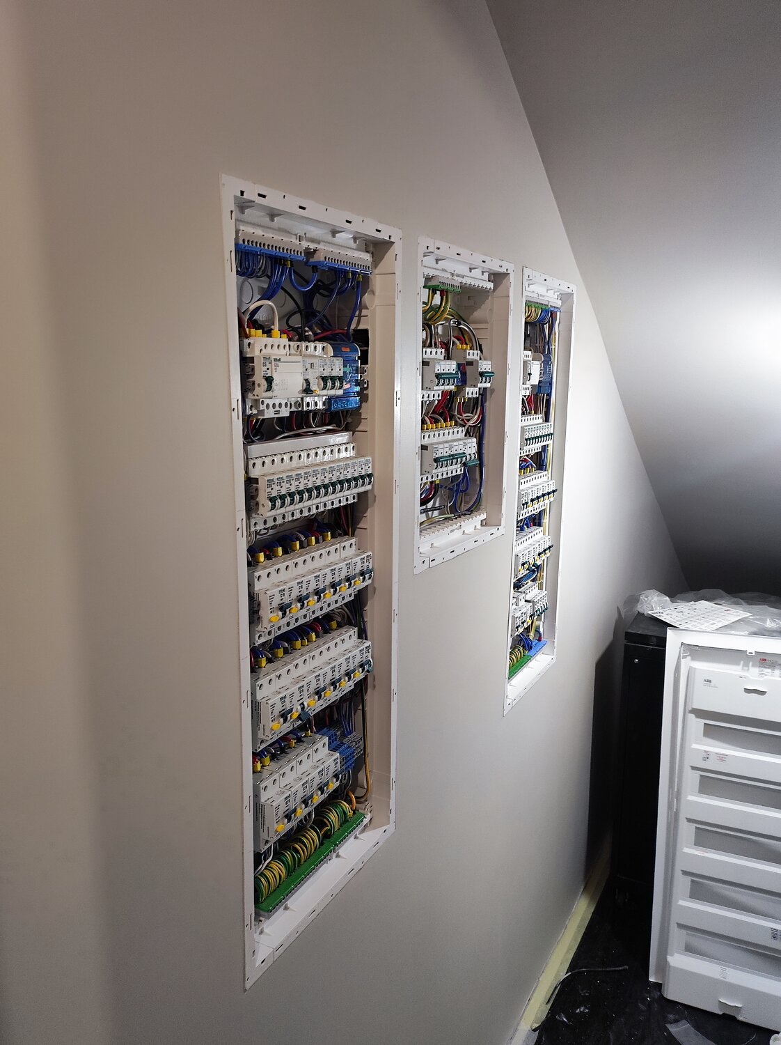 электрика, шкаф управления, сборка электрощита, щит умного дома, электрощит