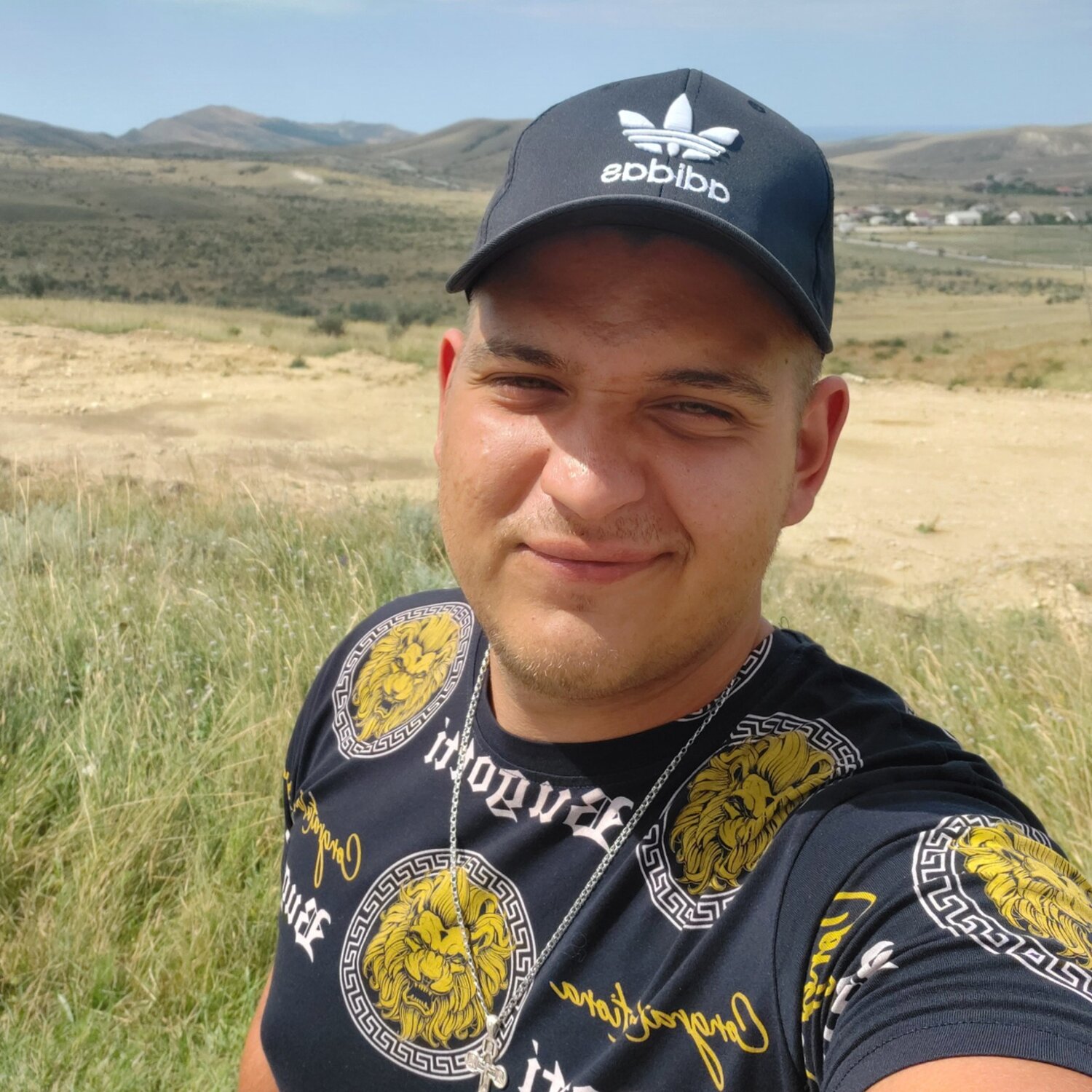 Николай Царёв