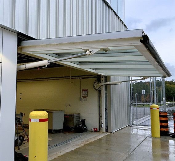 подъемные гаражные ворота, подъемные ворота, секционные ворота для гаража дорхан в гараж подъемные, ворота секционные гаражные, гаражные ворота подъемные автоматические