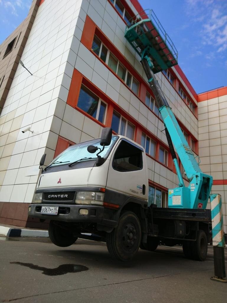автовышка isuzu elf, автовышка isuzu 22 метра - телескопическая, аренда автовышки, автовышка мицубиси кантер 15 метров, услуги автовышки