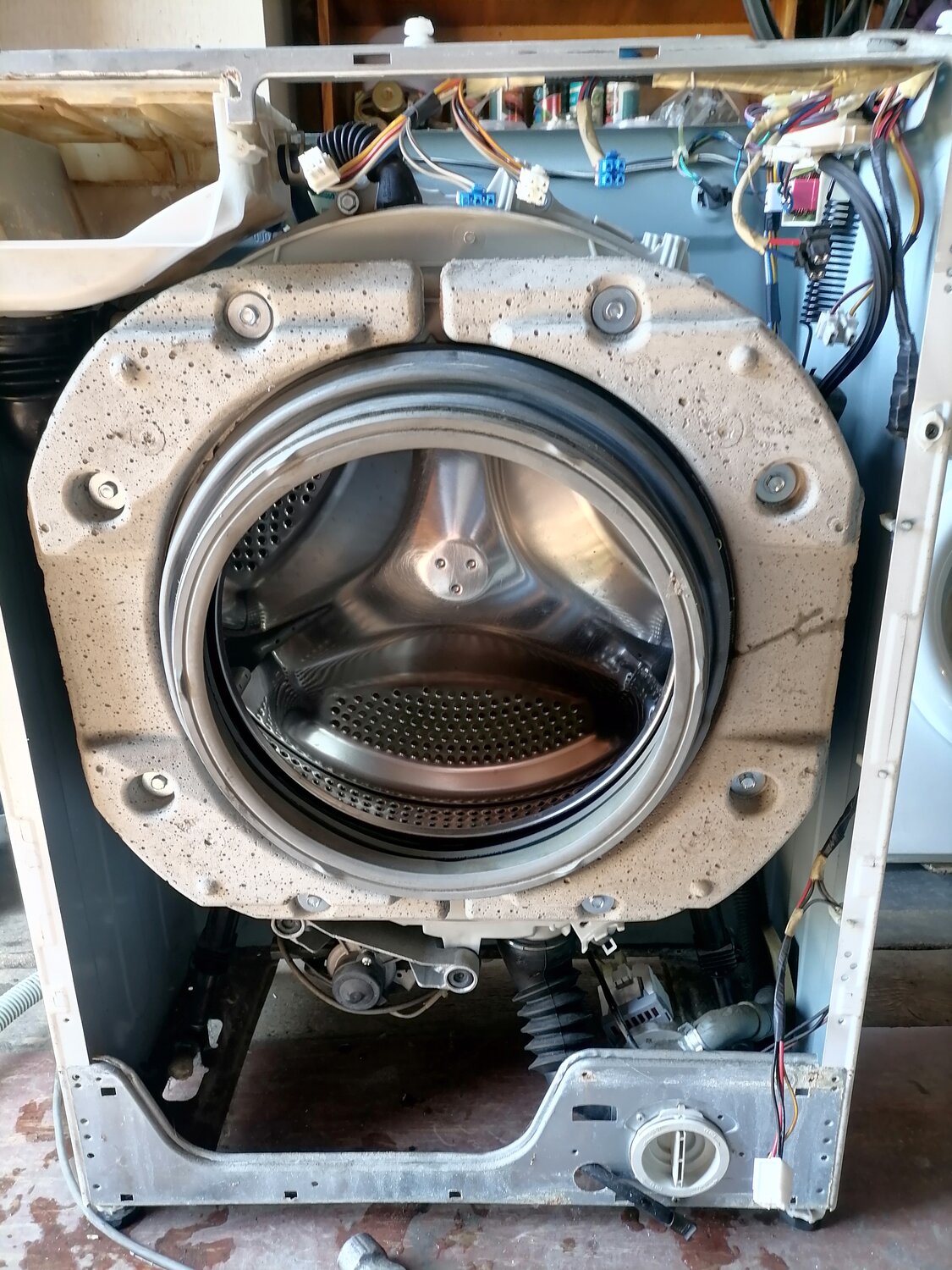 Ремонт стиральных машин с выездом на дом