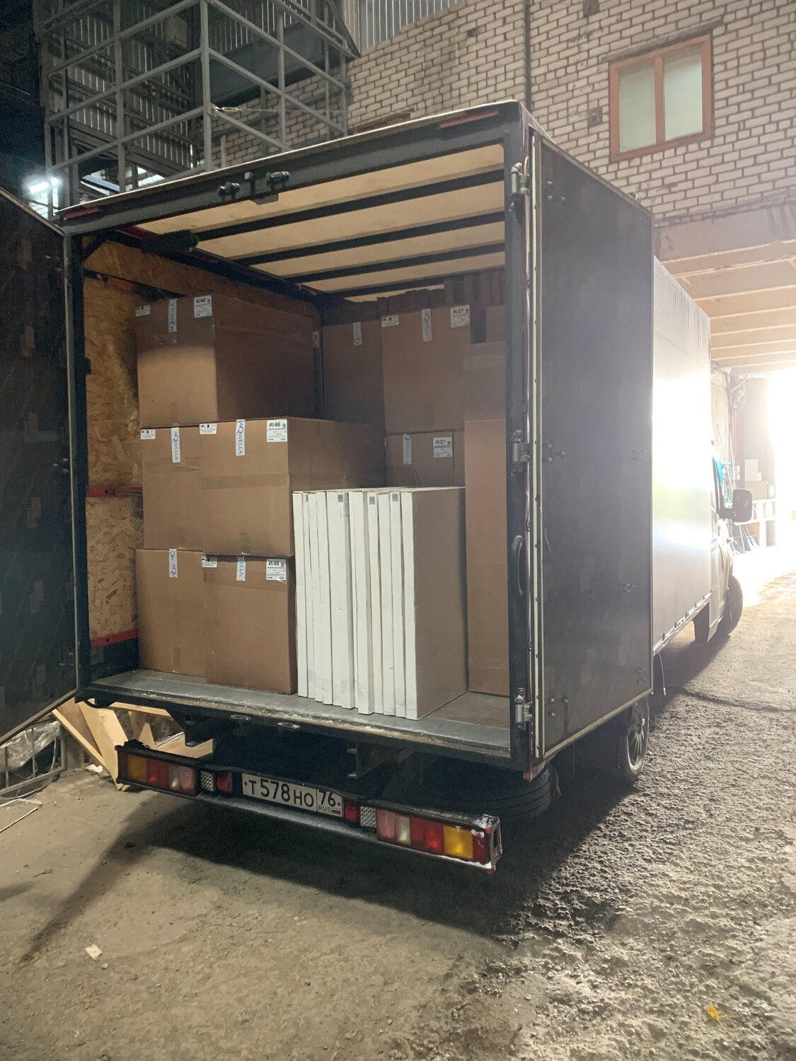 газель перевозки, грузоперевозки переезды, газель с, грузоперевозки на газели, перевозка грузовиков