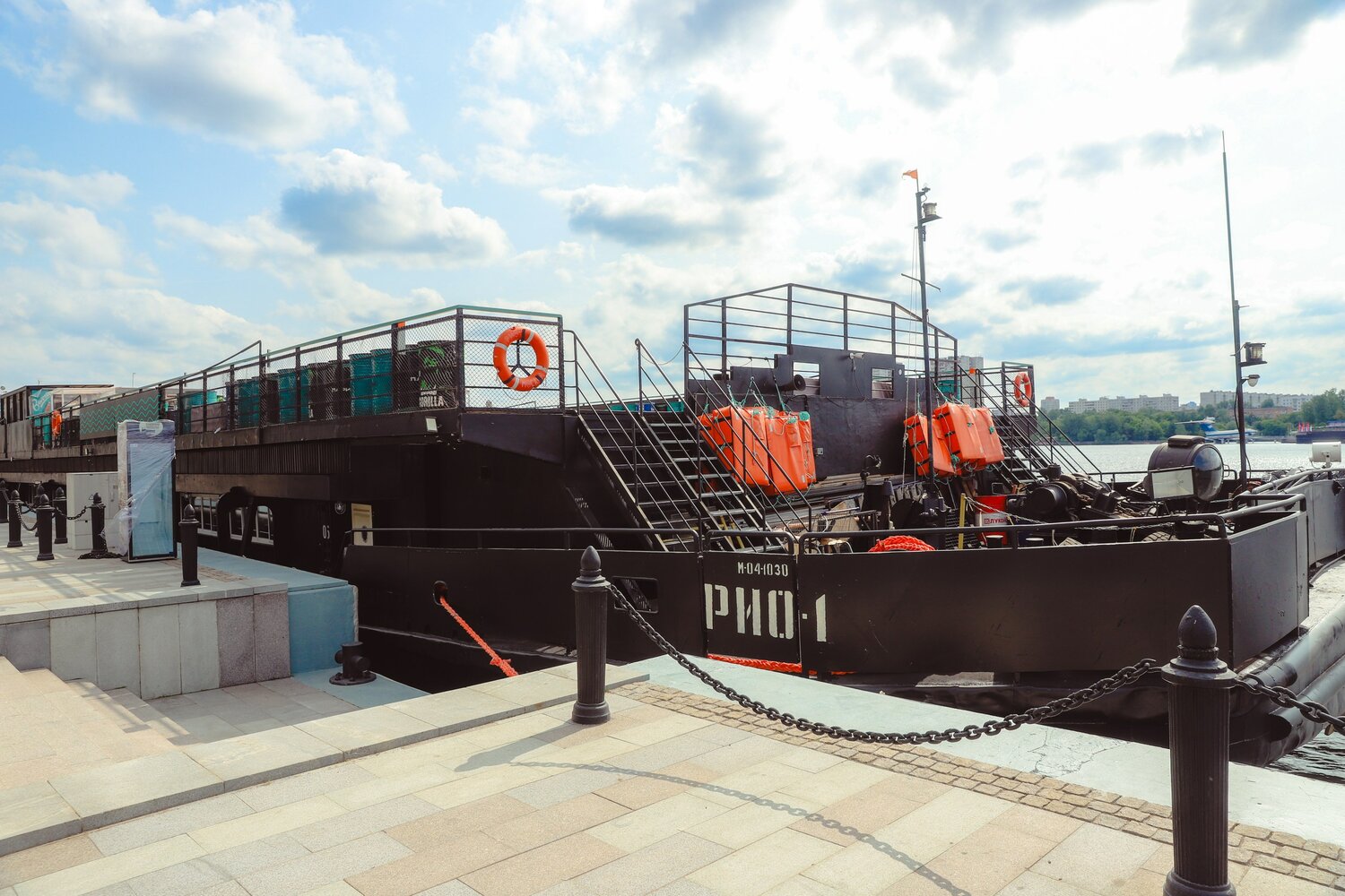 нжм 56 наплавной железнодорожный мост, корабль москва, судно корабль, теплоход «рио-1 loft boat», корабль теплоход