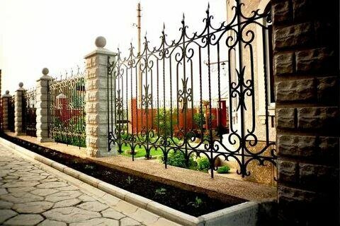 кованые заборы, zabor kovka решетка забор, красивые кованые заборы, кованые заборы для частного дома, забор кованый секционный