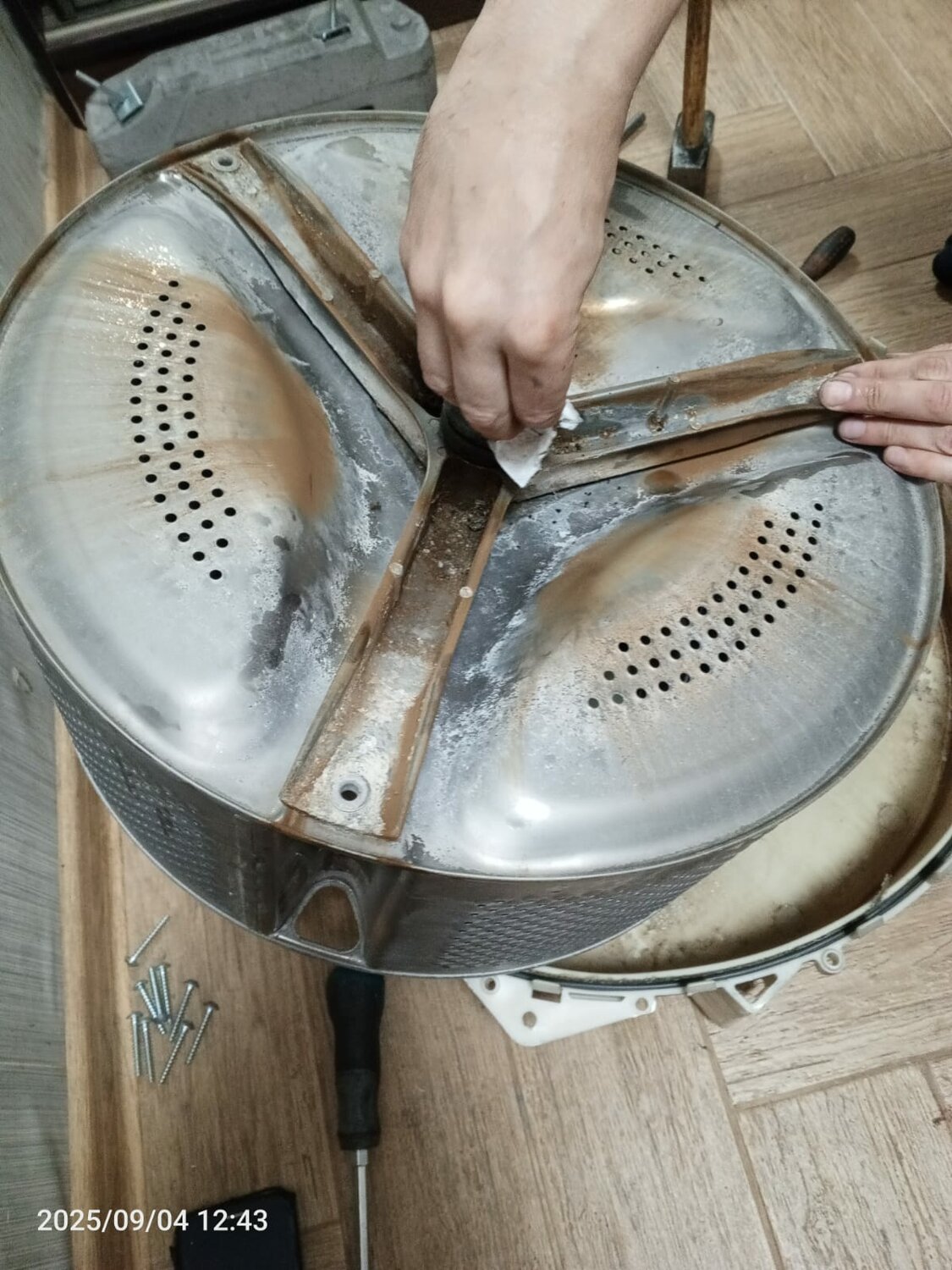 крестовина барабана стиральной машины, стиральная машина барабан, барабан стиральной машинки, крестовина бака стиральной машины indesit, бак стиральной машины