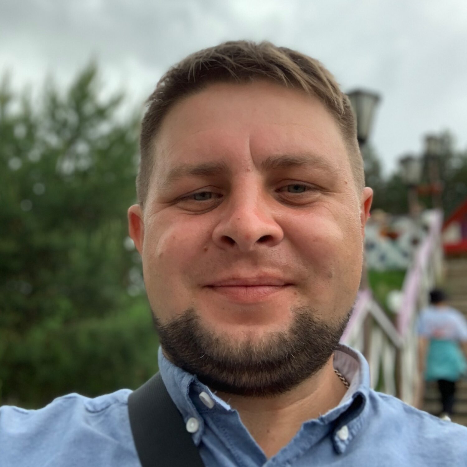 Станислав Тарасов