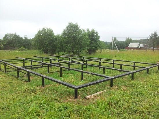 Строительство винтового свайного фундамента