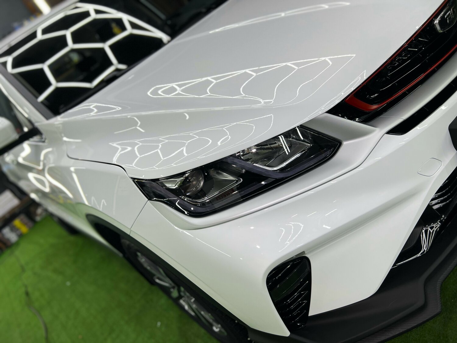 антихром geely coolray, geely coolray белый антихром, geely coolray, тонировка geely coolray, Toyota Camry Solara II