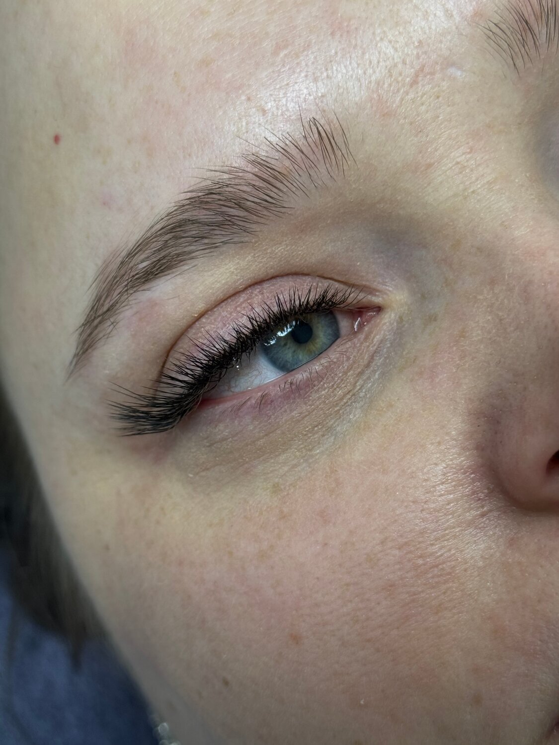 наращивание ресниц, классическая наращивание ресниц, ресниц, наращивание классика, ресницы брови