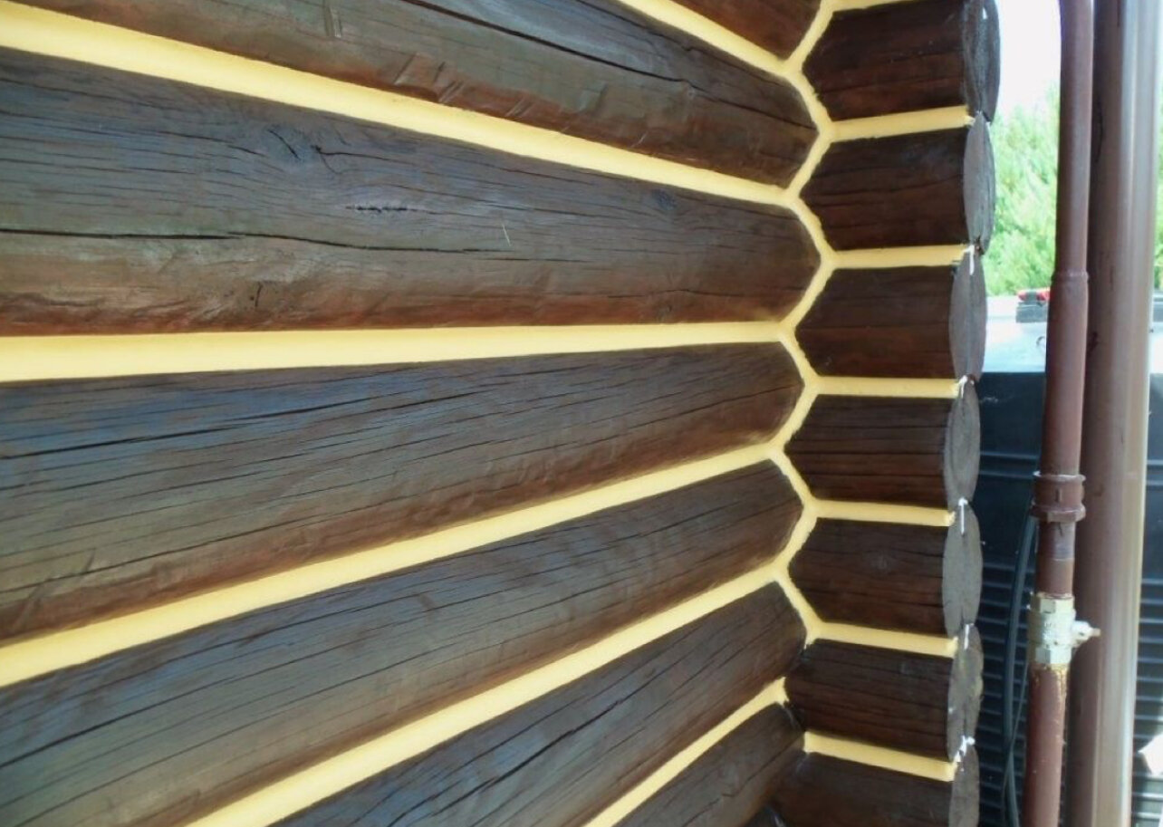 конопатка оцилиндрованного бревна, покраска сруба, деревянные дом, герметик для швов сруба, герметик для сруба теплый шов