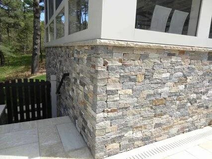 отделка цоколя натуральным камнем, отделка цоколя искусственным камнем, отделка цоколя камнем, отделка цоколя декоративным камнем, отделка цокольного этажа камнем
