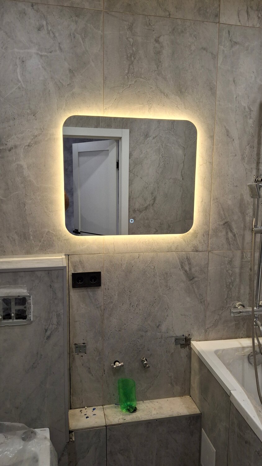 зеркало для ванной с подсветкой, зеркала с подсветкой, зеркало с подсветкой континент, зеркала в ванную комнату с подсветкой, зеркало с контурной подсветкой