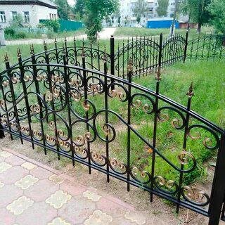 палисадник из металла, кованый забор для палисадника, ворота палисадники кованые мездрин павел, кованые заборы, металл кованые ограждения палисадники