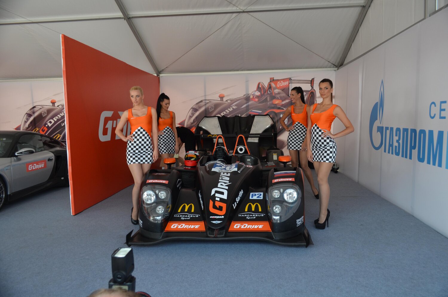 в стиле g drive, g-drive шоу, g-drive шоу девушки, g drive show 2014 камаз, девушки из g drive