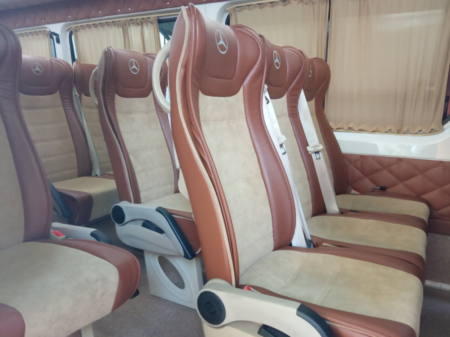 mercedes-benz sprinter, микроавтобус, салон микроавтобуса мерседес спринтер 906, сиденья для микроавтобуса мерседес спринтер турция, салон микроавтобуса мерседес спринтер 515