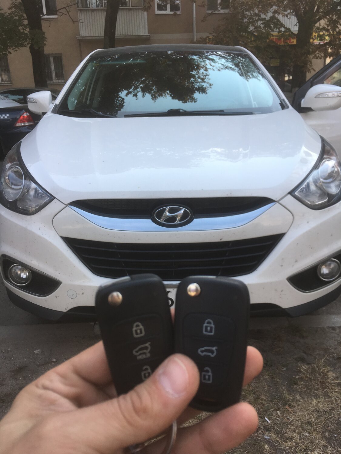 hyundai ix35, хендай ай икс 35 2014, хендай ix35 полная комплектация 2011 год, хендай ай икс 35 белый, хендай ix35 характеристики