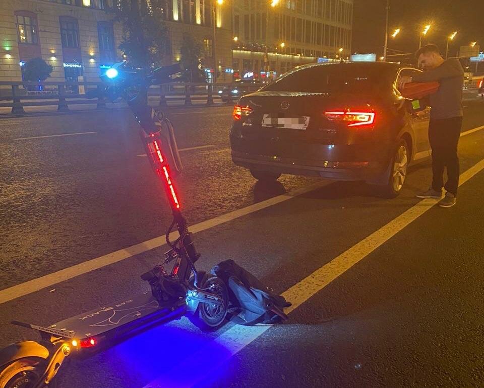 Замена аккумулятора на новый с выездом в Москве - Помощь на дорогах ...