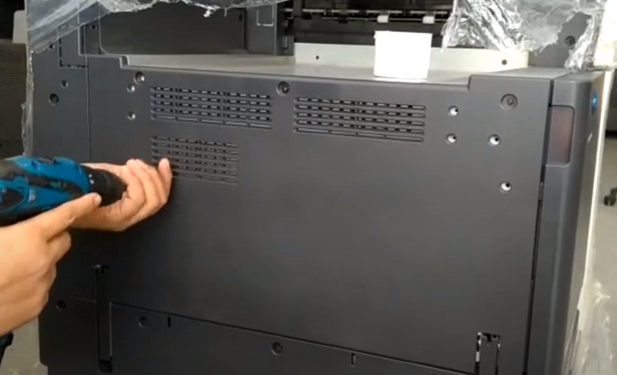 lenovo thinkpad l560, как вытащить жесткий диск из ноутбука acer v3-571g, lenovo thinkpad x240 разъемы, техника, ноутбук