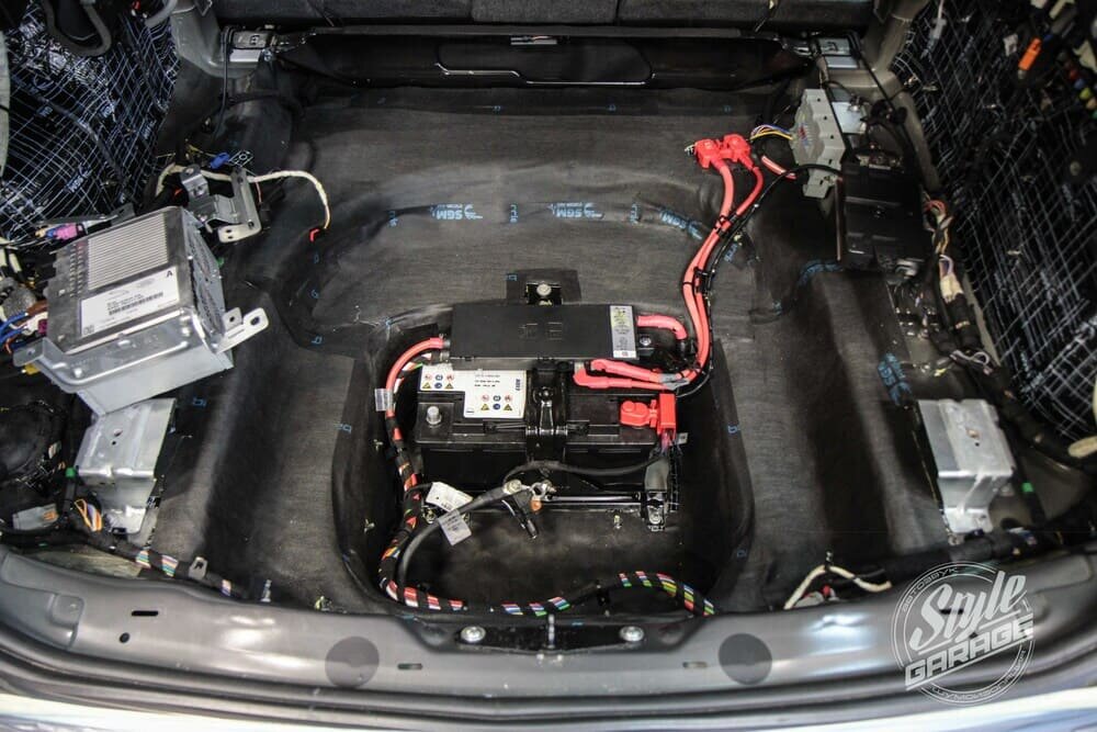 velar шумоизоляция, bmw e84 шумоизоляция, bmw 5 f10 шумоизоляция, audi a7 шумоизоляция мотора, шумоизоляция xc90