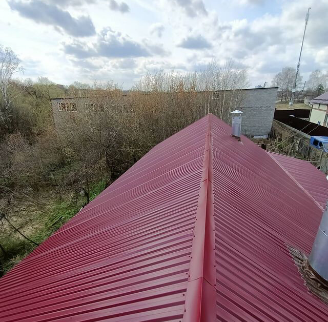 кровля, крыша, конек для профнастила, конек четырехскатной крыши, конек вальмовой кровли