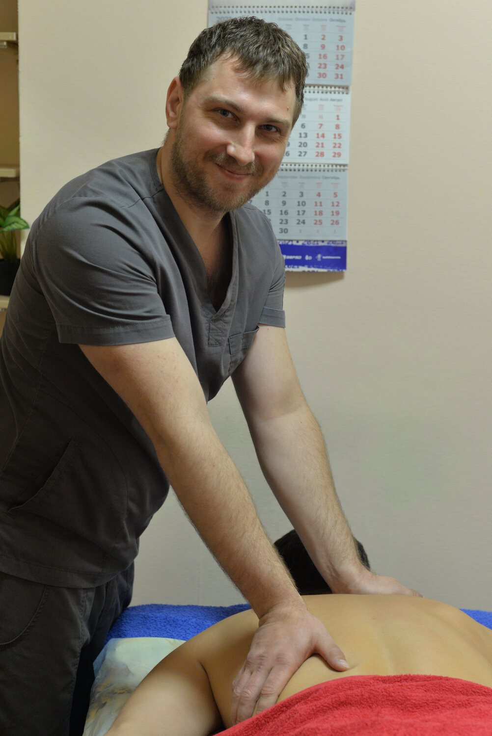 массажист, мануальная терапия, массажист иван, массаж, испанский массаж