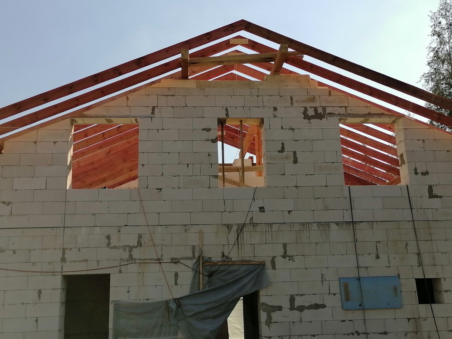 Чем утеплить армопояс снаружи в доме из пеноблока - 81 фото