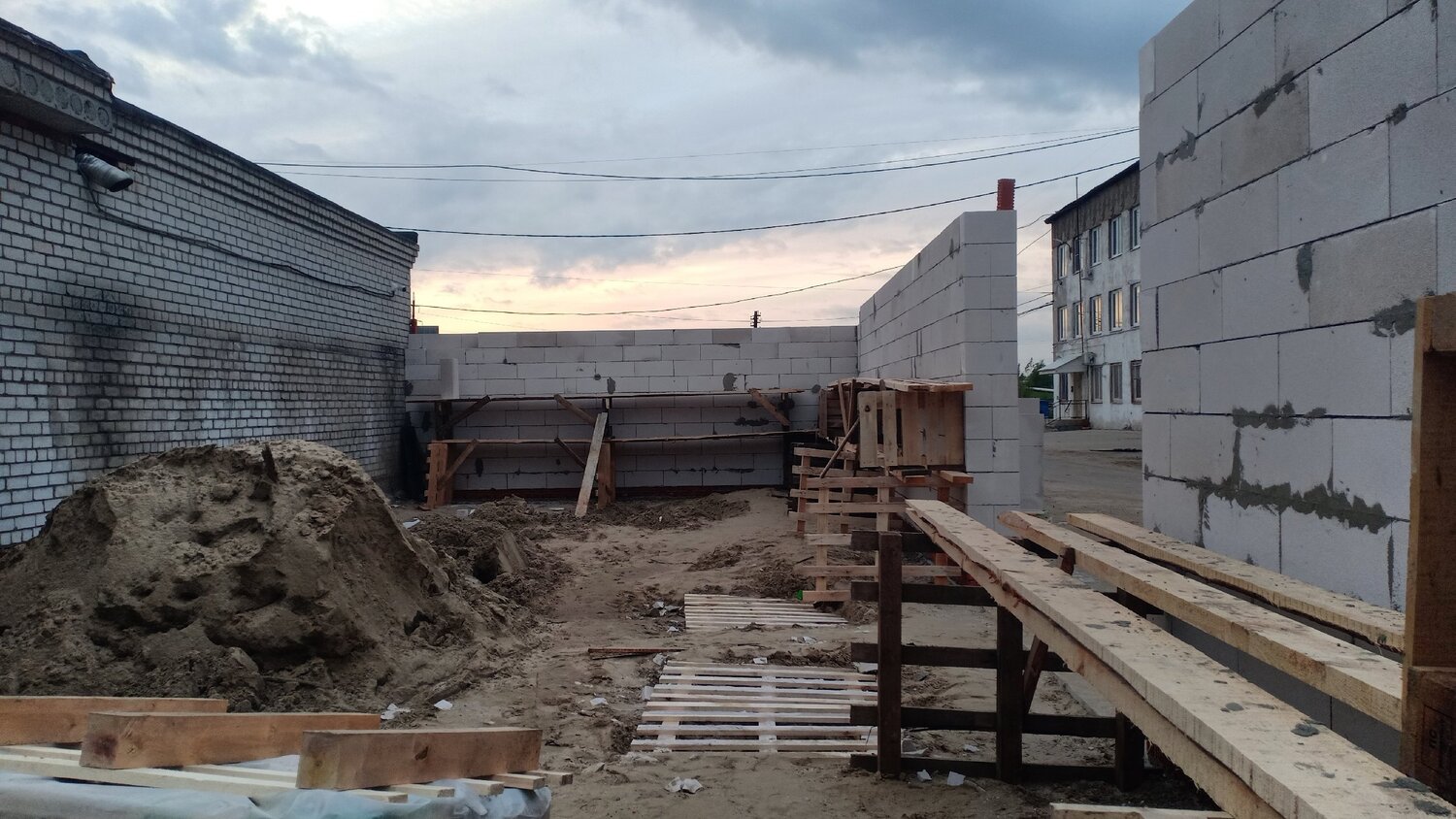 газобетонные блоки, строительство, строительство домов, ход строительства, кладка газобетонных блоков