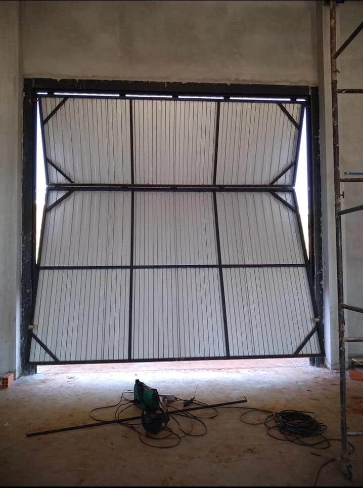 подъемно поворотные ворота, ворота гаражные, ворота гараж, подъемные ворота, гаражные ворота подъемные